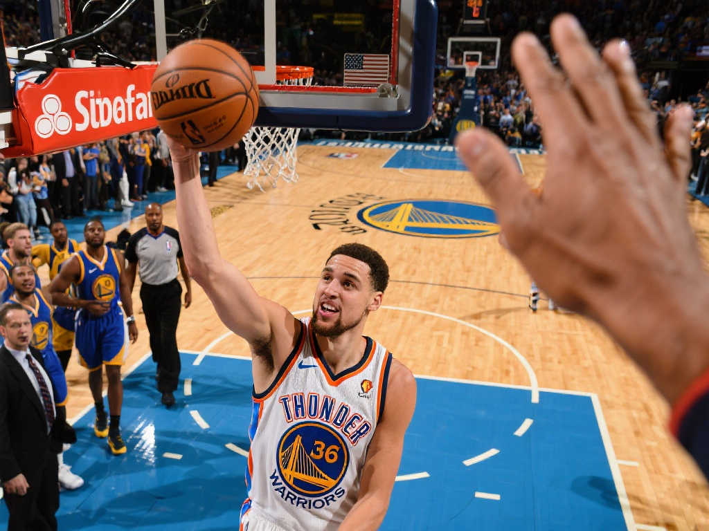 越的控球技 越的控球技